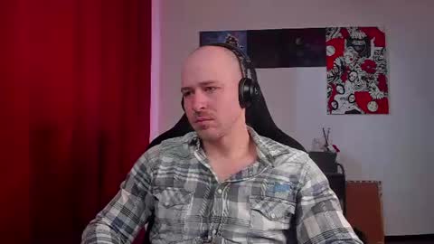 VI online show from 06-27-26, 03:39