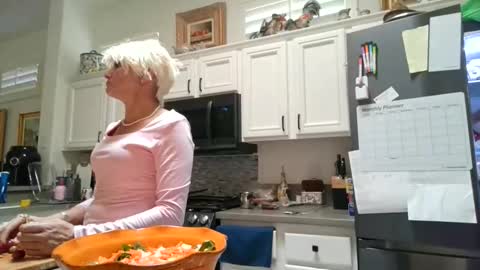 Snapshot of wiccanymph chatting on 10-23-25, 11:03 wiccanymph online show from 10-23-25, 11:03
