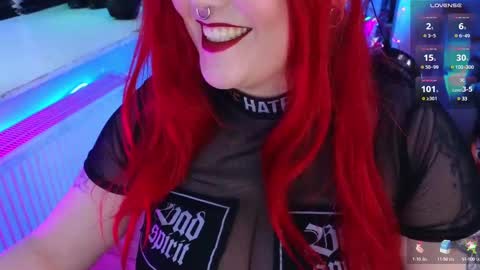 Laura  online show from 03-11-25, 05:05