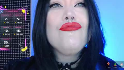 Laura  online show from 02-24-26, 10:08