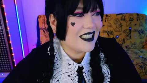 Laura  online show from 06-03-26, 09:53