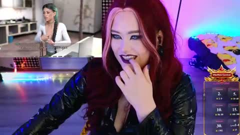 Laura  online show from 07-24-26, 08:18