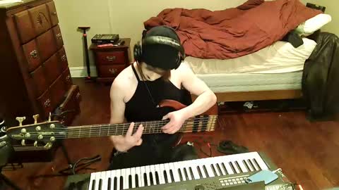 Snapshot of wienerlady chatting on 02-20-25, 05:44 Countess of Hotdogs online show from 02-20-25, 05:44