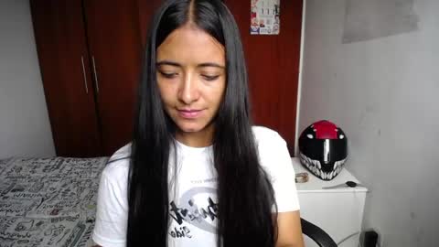 Ilauren online show from 08-04-26, 06:54