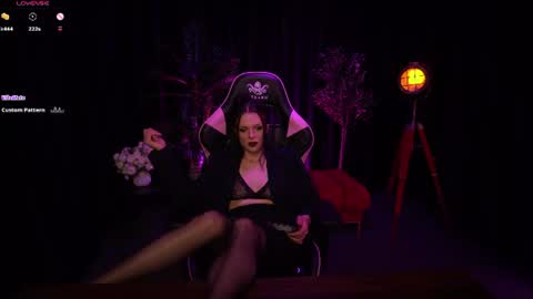 Alice online show from 06-13-26, 03:21