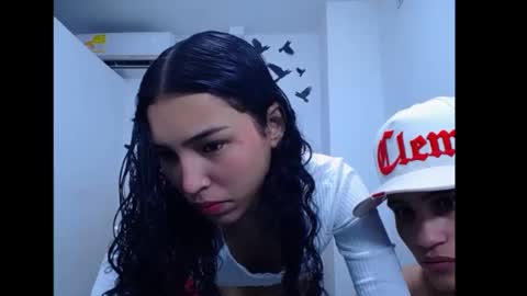 wild_fantasy_69 online show from 12-10-24, 12:27