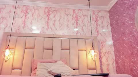 Snapshot of wild_firee_ chatting on 12-21-25, 08:38 wild_firee_ online show from 12-21-25, 08:38