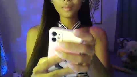 Snapshot of wild_flowerx21 chatting on 01-11-25, 12:29 Analyn online show from 01-11-25, 12:29