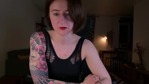 Snapshot of wild_peony chatting on 12-13-24, 08:37 wild_peony online show from 12-13-24, 08:37
