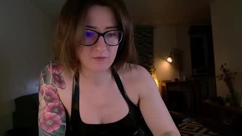 Snapshot of wild_peony chatting on 02-13-25, 08:55 wild_peony online show from 02-13-25, 08:55
