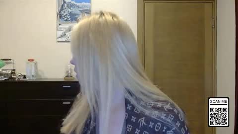 Alina online show from 10-12-25, 01:43