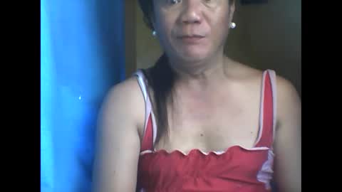 wild_sunflower11 online show from 10-09-25, 11:14