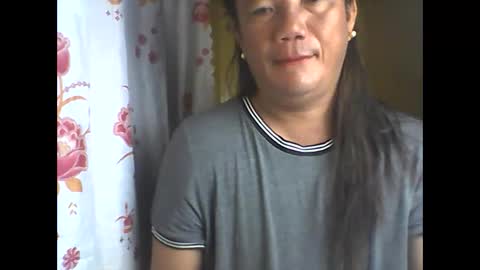 wild_sunflower11 online show from 12-13-25, 08:58