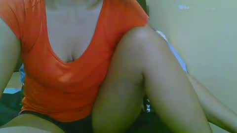 Snapshot of wildcamille chatting on 01-20-25, 08:19 camille online show from 01-20-25, 08:19