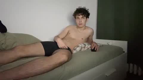 Snapshot of wilddesire18 chatting on 01-16-26, 10:25 wilddesire18 online show from 01-16-26, 10:25