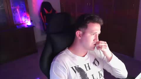 Carlos online show from 10-15-25, 09:59