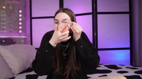 .. alice .. online show from 03-08-26, 08:40