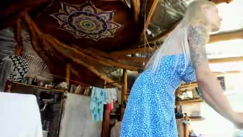 wildforestmuse  twitter online show from 07-18-26, 12:53