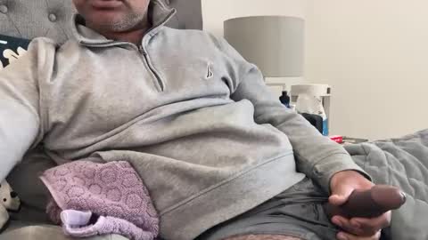 wildhungry online show from 12-16-24, 05:33