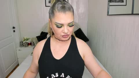 Miss Deea online show from 04-29-26, 07:34