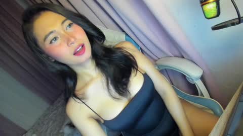 Snapshot of wildkittytrans chatting on 01-04-25, 02:14 CHRISTINE online show from 01-04-25, 02:14