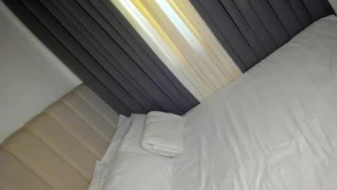 Snapshot of wildkittytrans chatting on 02-22-25, 08:18 CHRISTINE online show from 02-22-25, 08:18