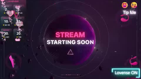 Snapshot of wildmaxine chatting on 01-09-26, 06:38 MAX online show from 01-09-26, 06:38