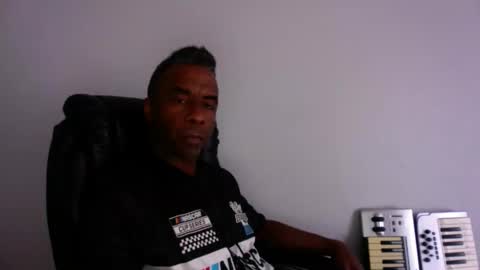 wildnight007 online show from 05-25-26, 11:55