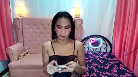Snapshot of wildnika chatting on 10-20-25, 02:01 wildnika online show from 10-20-25, 02:01