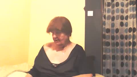 WildRedCat online show from 02-10-26, 10:58