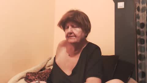 Snapshot of wildredcat chatting on 05-30-26, 10:18 WildRedCat online show from 05-30-26, 10:18