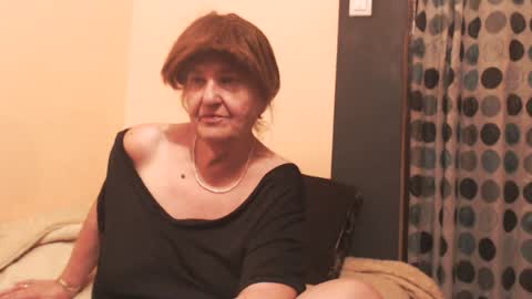 WildRedCat online show from 06-21-26, 08:33