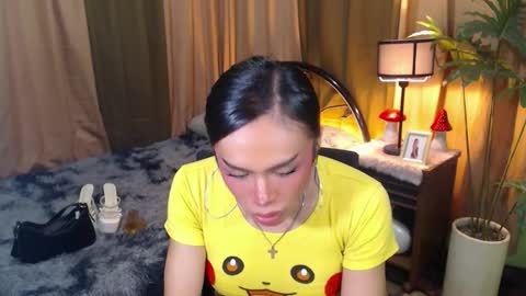 Snapshot of wildroxie chatting on 09-30-25, 01:10 ROXIE online show from 09-30-25, 01:10