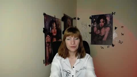Snapshot of wildsoul8 chatting on 06-15-26, 05:31 Rosalinda online show from 06-15-26, 05:31
