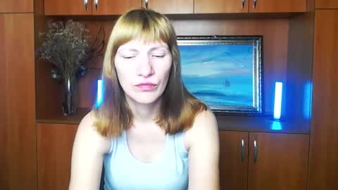 Snapshot of wildsoul8 chatting on 07-14-26, 06:40 Rosalinda online show from 07-14-26, 06:40