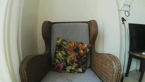 Wild Strawberry online show from 02-02-25, 08:30