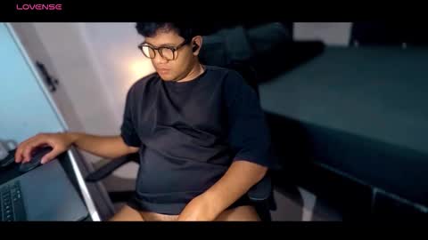 Wildy online show from 10-13-25, 02:28