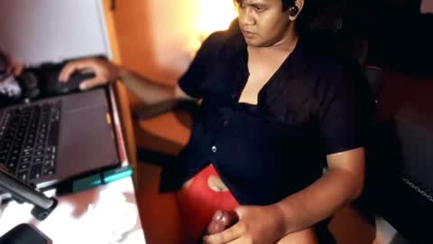 Wildy online show from 04-27-26, 03:21