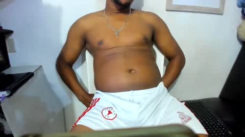 Snapshot of wilfer484725 chatting on 07-23-26, 02:09 wilfer online show from 07-23-26, 02:09
