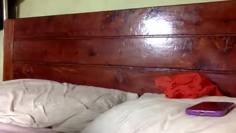 Willa Sara online show from 03-11-26, 08:42