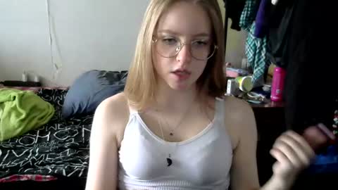 Olivia online show from 07-14-26, 07:24