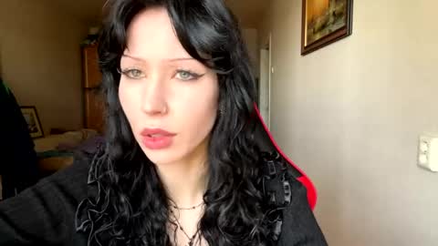 Sophia online show from 05-07-26, 05:35