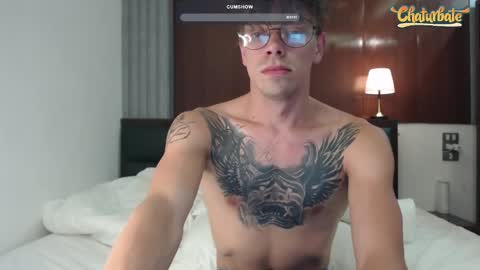 Snapshot of william_henry_a chatting on 12-30-24, 02:08 William online show from 12-30-24, 02:08