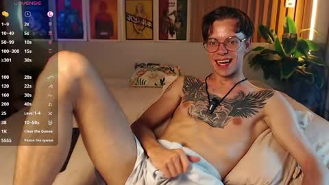 William online show from 04-14-26, 02:45