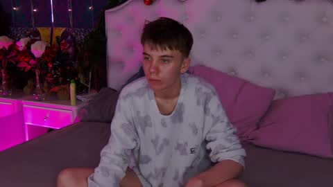 will online show from 01-04-25, 04:23