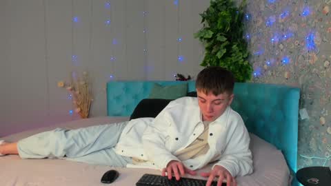 will online show from 01-22-25, 08:06