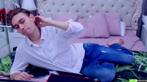 William online show from 11-01-25, 03:08