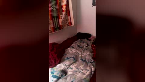 Snapshot of willlohne5 chatting on 02-06-26, 05:12 Ville Lohner online show from 02-06-26, 05:12