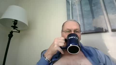 Willhedoher online show from 01-15-25, 01:41