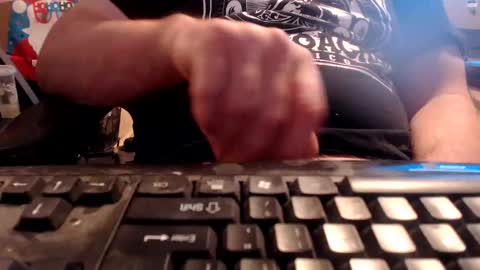 Snapshot of willowstick chatting on 09-23-25, 11:41 DrainMyBalls online show from 09-23-25, 11:41